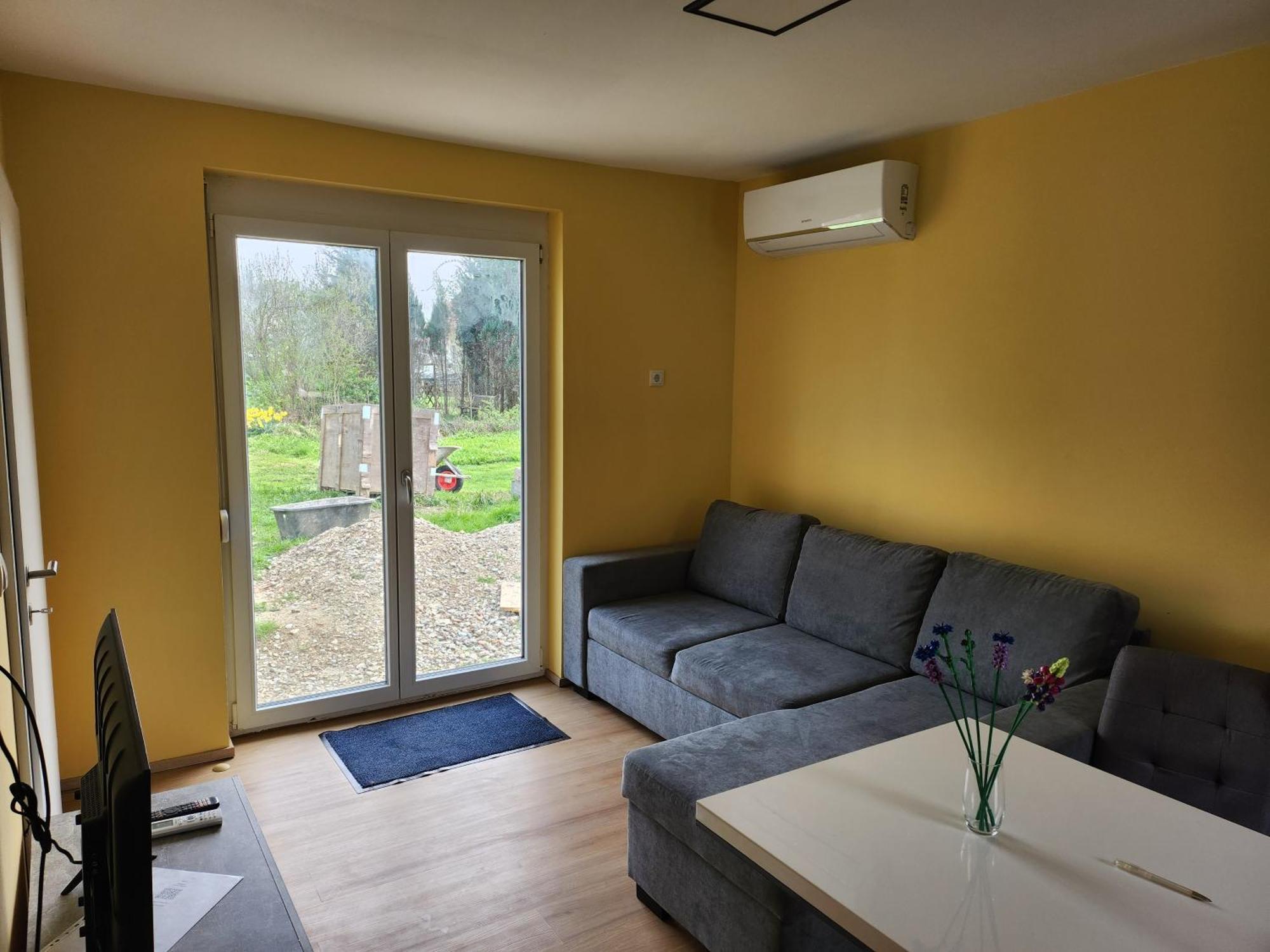 Haus Yuphin Villa Hart bei Graz ภายนอก รูปภาพ
